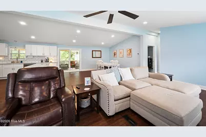 272 Bay Shore Drive, Chocowinity, NC 27817 - Photo 25