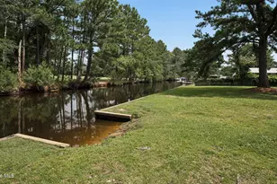 272 Bay Shore Dr, Chocowinity, NC 27817 - Photo 3