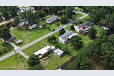 272 Bay Shore Drive, Chocowinity, NC 27817 - Photo 65