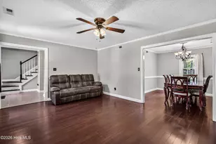 109 Archdale Dr, Jacksonville, NC 28546 - Photo 9