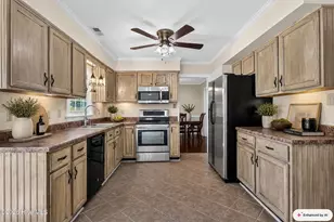 109 Archdale Dr, Jacksonville, NC 28546 - Photo 11
