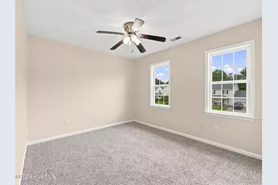 812 Commons Drive N, Jacksonville, NC 28546 - Photo 11