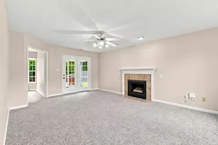 812 Commons Dr N, Jacksonville, NC 28546 - Photo 3