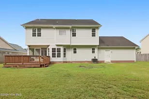812 Commons Dr N, Jacksonville, NC 28546 - Photo 15