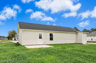 237 Rae St, Warsaw, NC 28398 - Photo 23