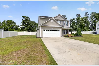 1049 Jade Lane, Winterville, NC 28590 - Photo 9