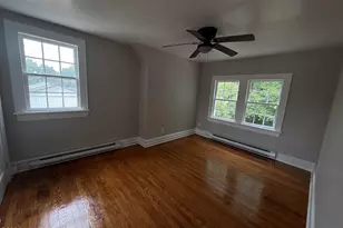 2519 S Memorial Dr, Greenville, NC 27834 - Photo 13
