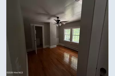 2519 S Memorial Drive, Greenville, NC 27834 - Photo 15
