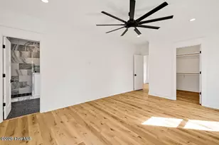 911 Fourth Street S, Carolina Beach, NC 28428 - Photo 11