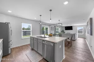 1121 St Augustine Dr, Castle Hayne, NC 28429 - Photo 7