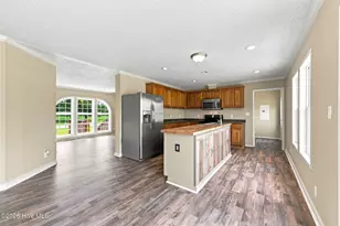 123 Hoffman Forest Rd, Richlands, NC 28574 - Photo 9