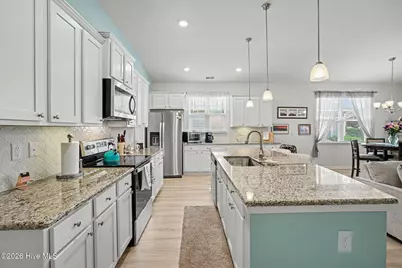 8711 Nottoway Avenue NW, Calabash, NC 28467 - Photo 15