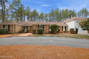 234 Longleaf Dr, West End, NC 27376 - Photo 1