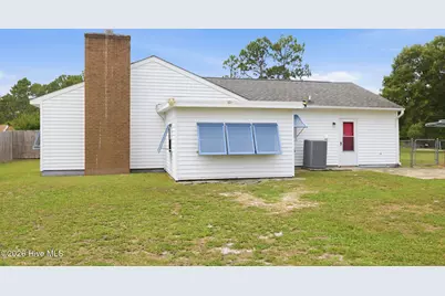 712 James Drive, Newport, NC 28570 - Photo 3