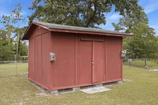 712 James Dr, Newport, NC 28570 - Photo 21