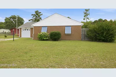 712 James Drive, Newport, NC 28570 - Photo 15