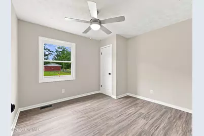 1 Berkshire Drive, Jacksonville, NC 28546 - Photo 15