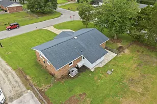 1 Berkshire Dr, Jacksonville, NC 28546 - Photo 49