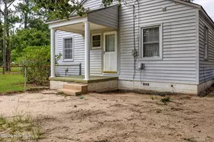 413 Seymour St, Aberdeen, NC 28315 - Photo 5