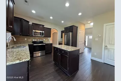 614 High Tide Drive, Sneads Ferry, NC 28460 - Photo 5