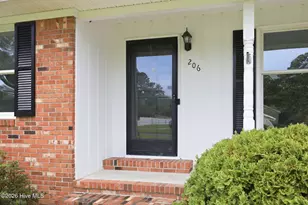 206 Ellison Dr, Washington, NC 27889 - Photo 5