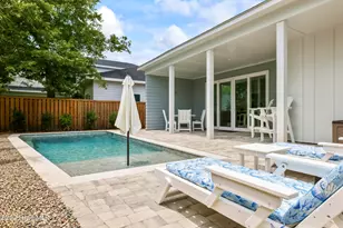 1100 S Sixth Street S, Carolina Beach, NC 28428 - Photo 3