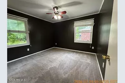 319 Cardinal Road, Jacksonville, NC 28546 - Photo 7