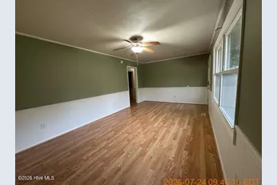 319 Cardinal Road, Jacksonville, NC 28546 - Photo 3