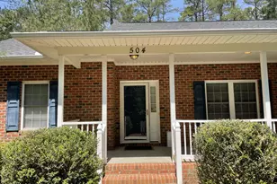 504 Shelton Dr, Aberdeen, NC 28315 - Photo 3
