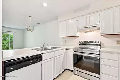 2730 S 17th Street #Apt D, Wilmington, NC 28412 - Photo 7