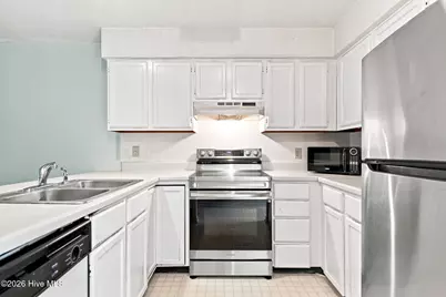 2730 S 17th Street #Apt D, Wilmington, NC 28412 - Photo 9