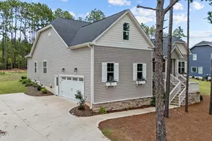 428 Gretchen Rd, West End, NC 27376 - Photo 3