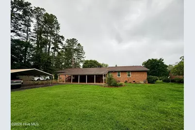 704 Highland Drive, Laurinburg, NC 28352 - Photo 3