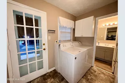 704 Highland Drive, Laurinburg, NC 28352 - Photo 13