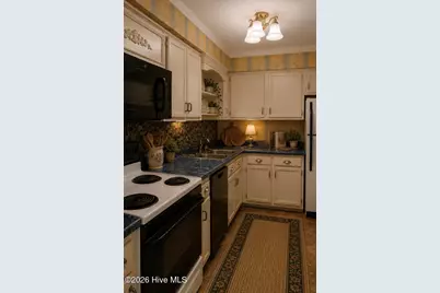 1861 Quail Ridge Road #D, Greenville, NC 27858 - Photo 9