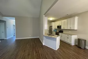 3909 Pensacola Dr, Greenville, NC 27834 - Photo 3