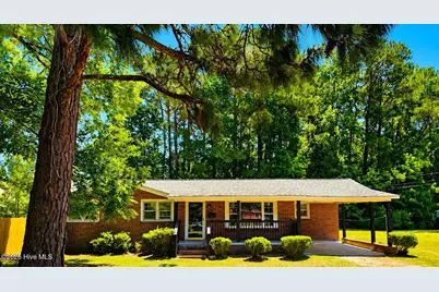 704 N Grimes Street, Robersonville, NC 27871 - Photo 1