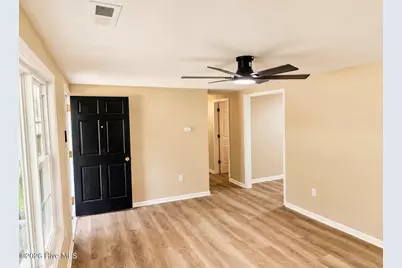 704 N Grimes Street, Robersonville, NC 27871 - Photo 7