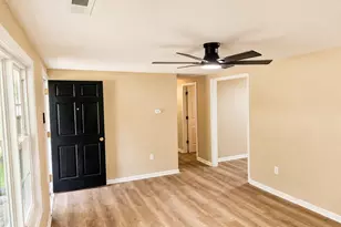 704 N Grimes St, Robersonville, NC 27871 - Photo 7