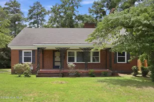1502 N Queen St, Kinston, NC 28501 - Photo 1