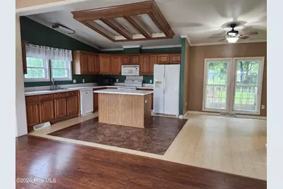 119 Dixon Drive, Newport, NC 28570 - Photo 5