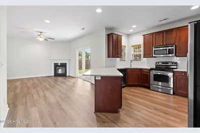 8064 W Highcroft Drive NE, Leland, NC 28451 - Photo 13
