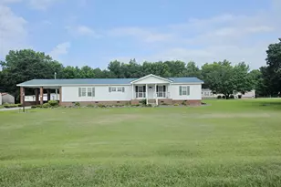 38 Banks Rd, Snow Hill, NC 28580 - Photo 1