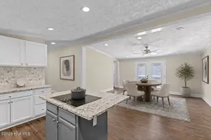 206 Tierra Ln, West End, NC 27376 - Photo 9
