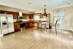 115 Pender Ln, Newport, NC 28570 - Photo 9