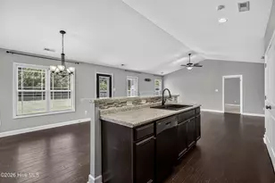 109 Pembury Way, Richlands, NC 28574 - Photo 13