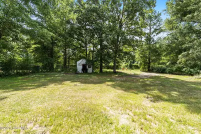 402 5th Street, Bladenboro, NC 28320 - Photo 29