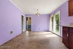 402 5th St, Bladenboro, NC 28320 - Photo 9