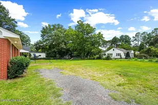 601 E 8th St, Washington, NC 27889 - Photo 25