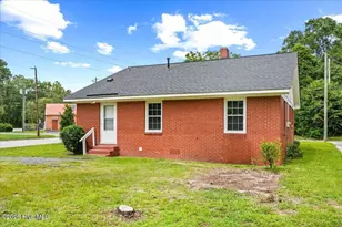 601 E 8th St, Washington, NC 27889 - Photo 7